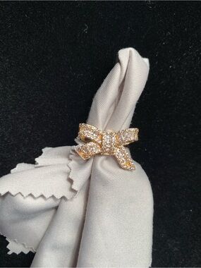 Girly Bow Ring